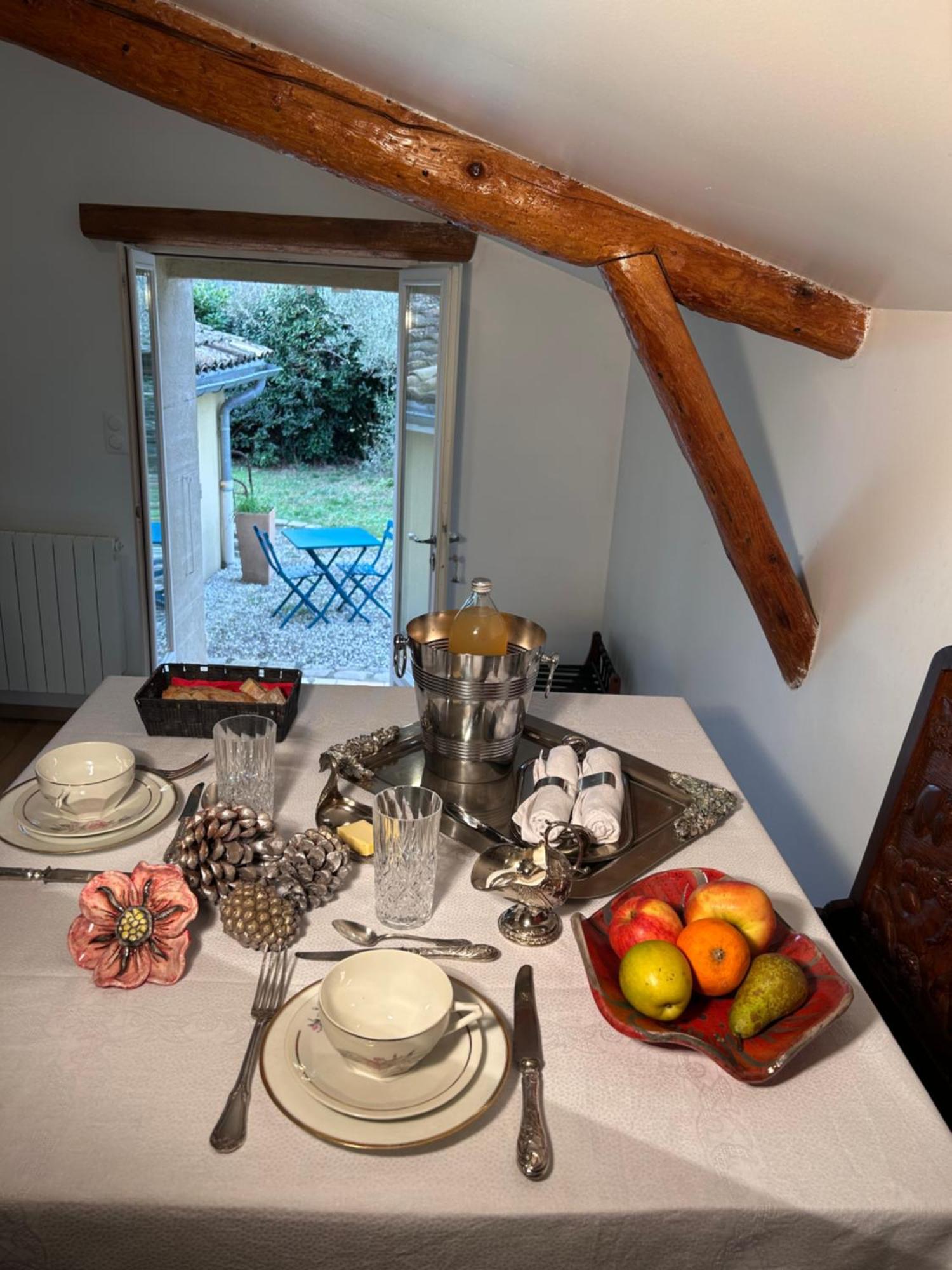 Le Mas Des Petites Forets Bed & Breakfast Chabeuil Luaran gambar